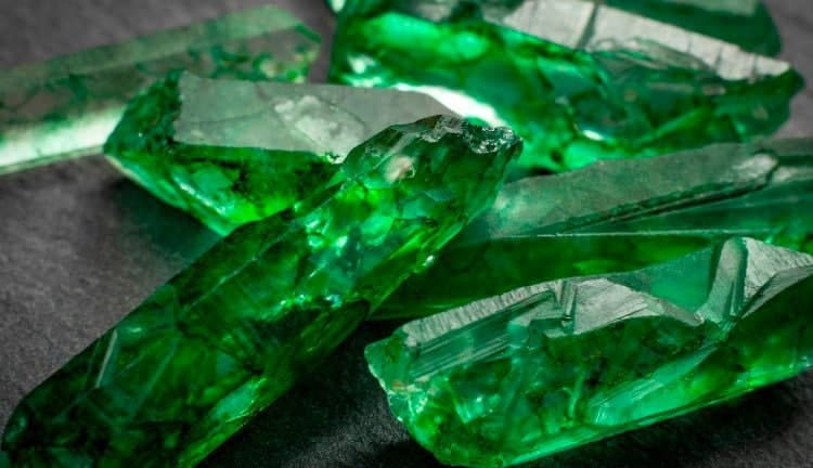 ¿Qué Significa La Piedra Verde Esmeralda?